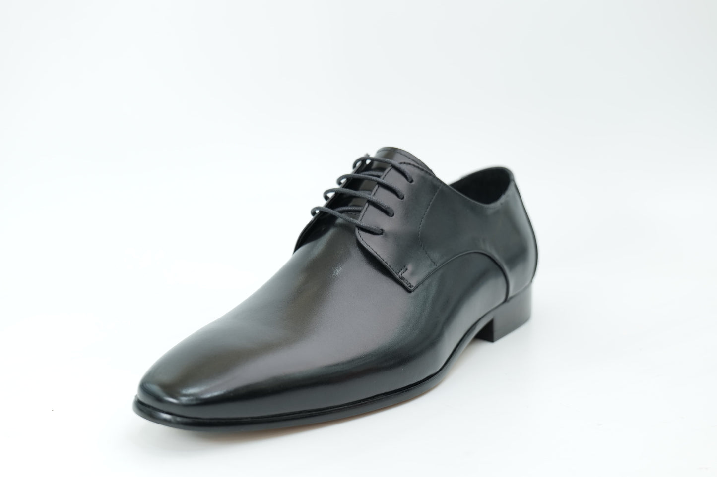 Derby shoes