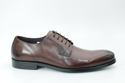 Derby shoes