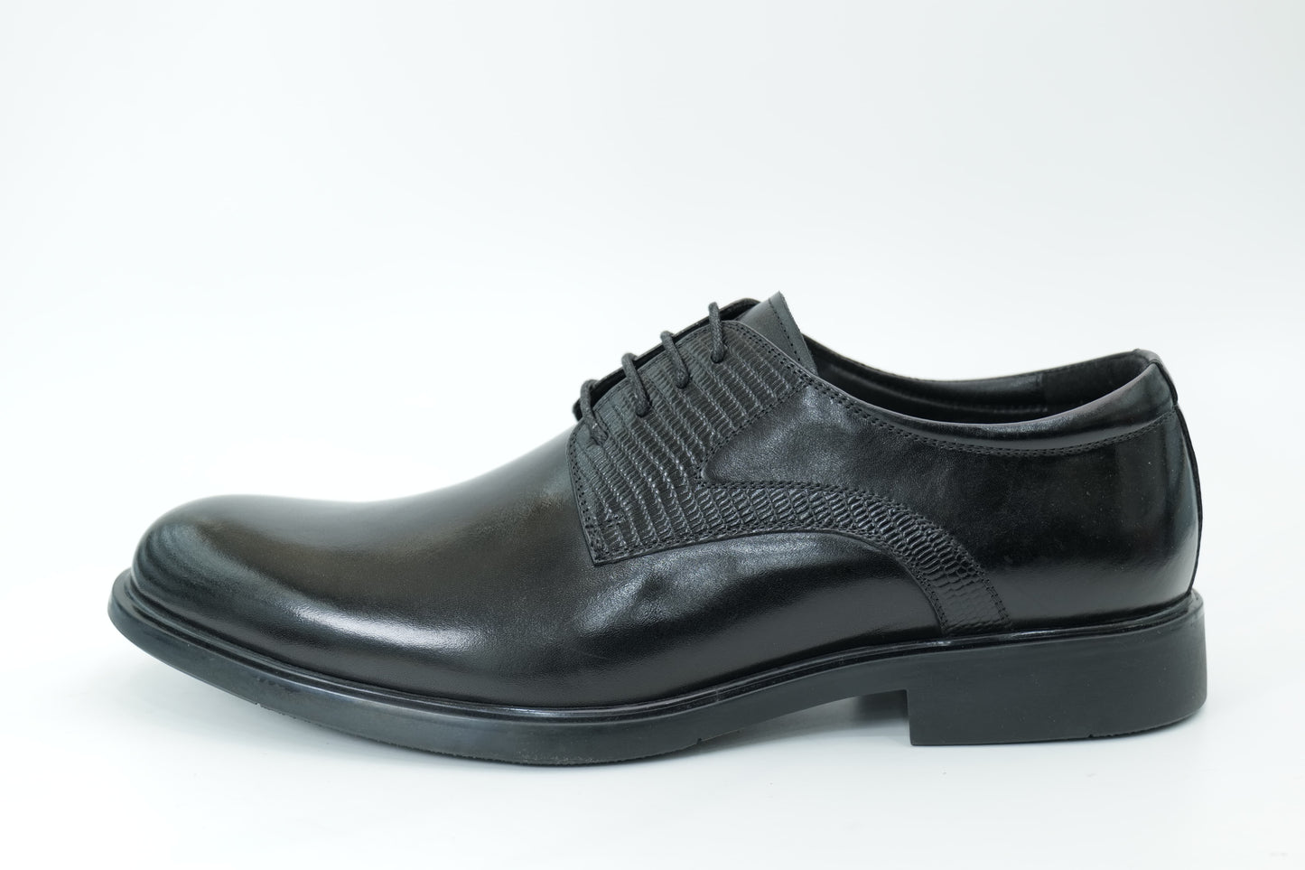 Derby shoes