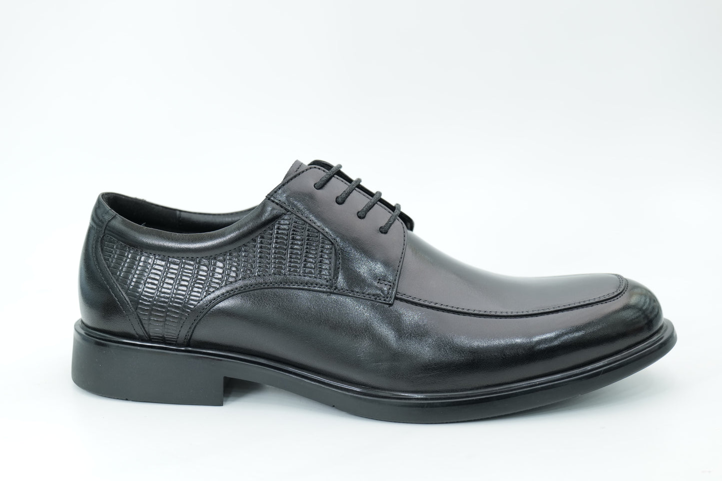 Derby shoes