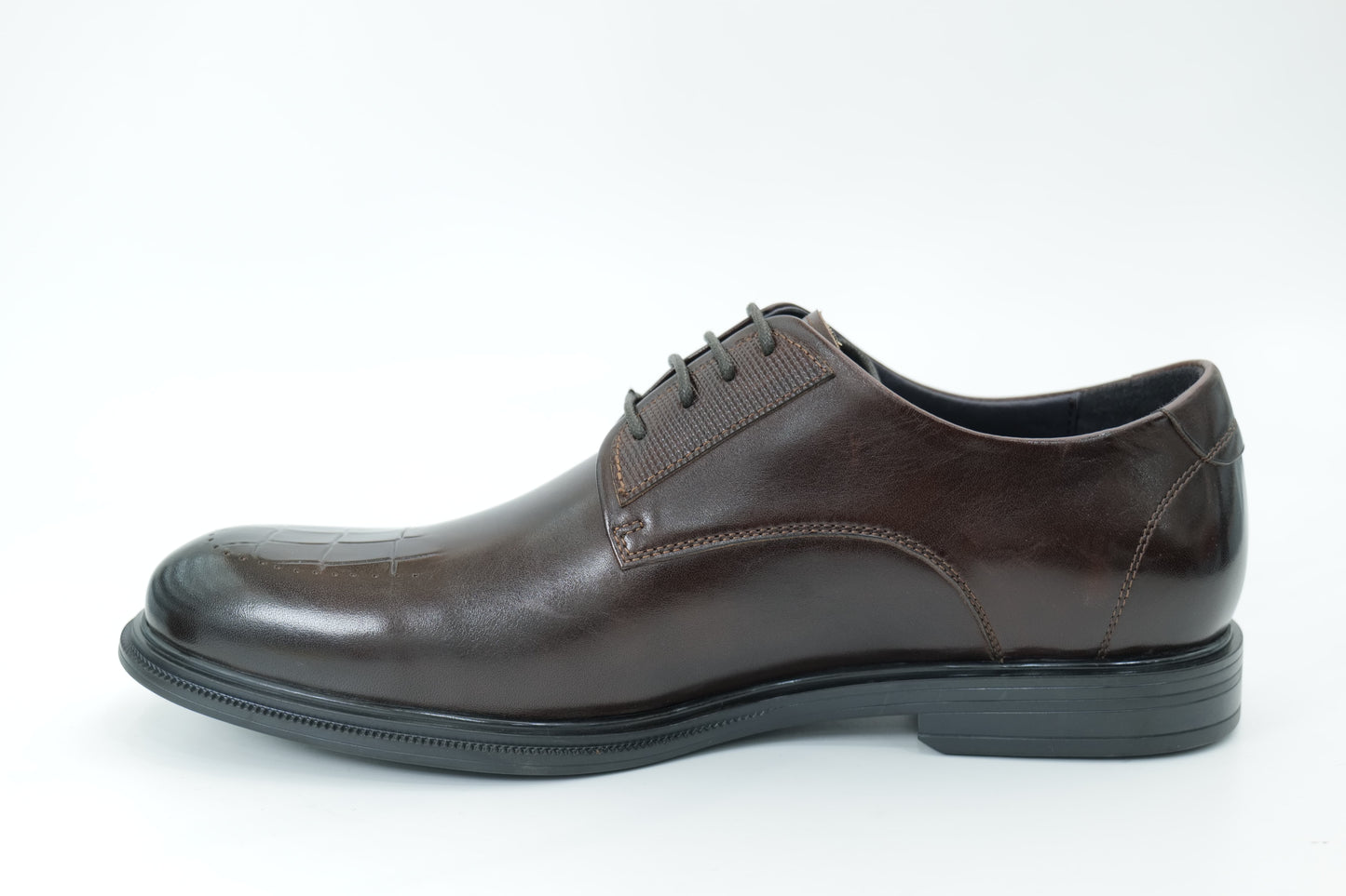 Derby shoes