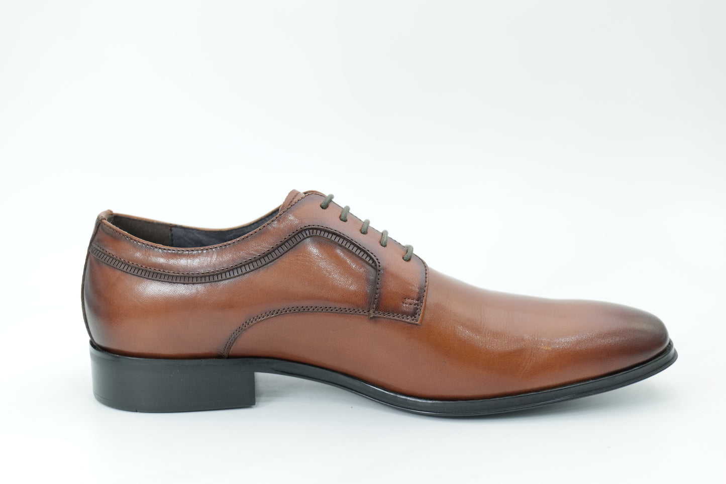 Derby shoes