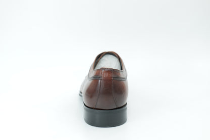 Derby shoes