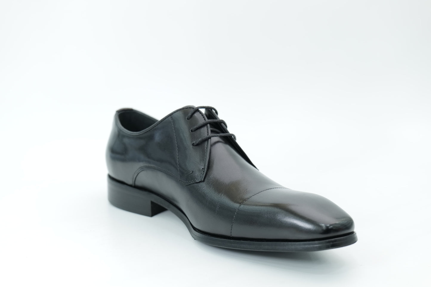 Derby shoes