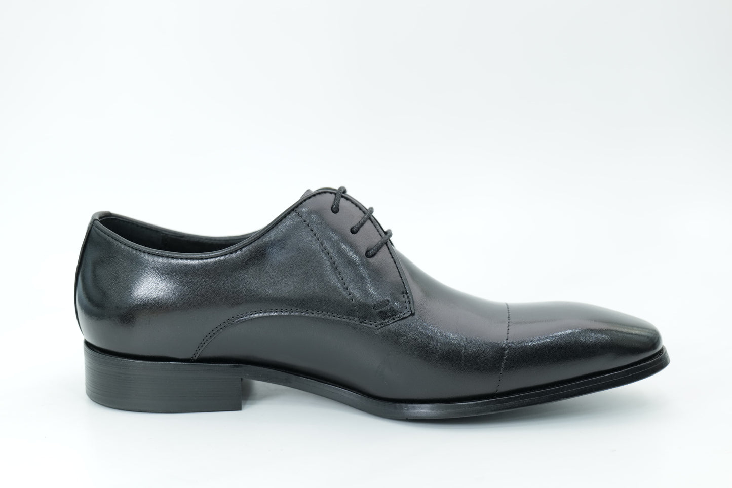Derby shoes