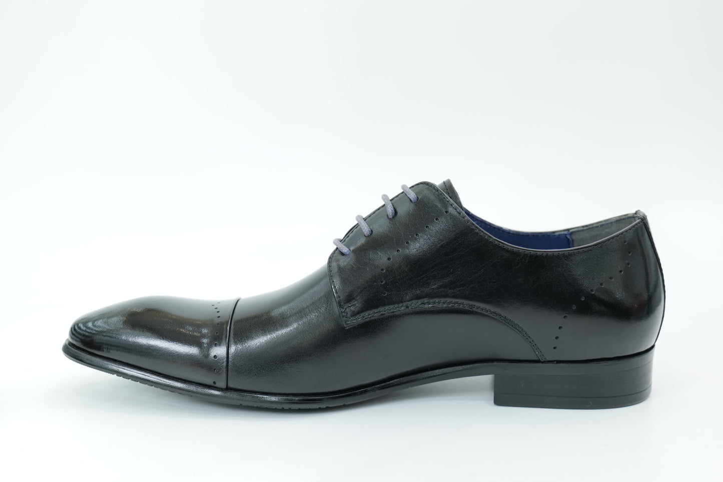 Derby shoes
