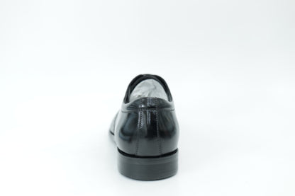 Derby shoes