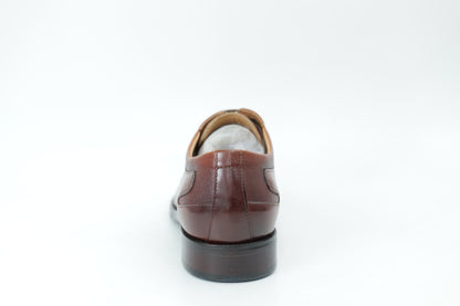 Derby shoes