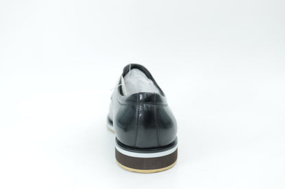 Derby shoes