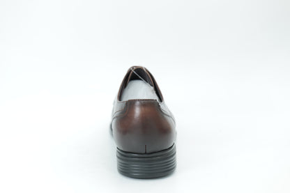 Derby shoes