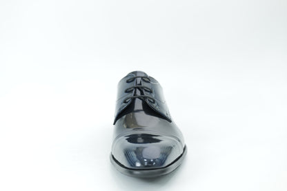 Derby shoes