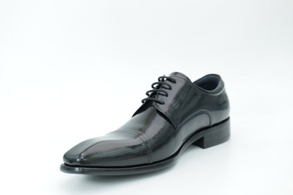 Derby shoes