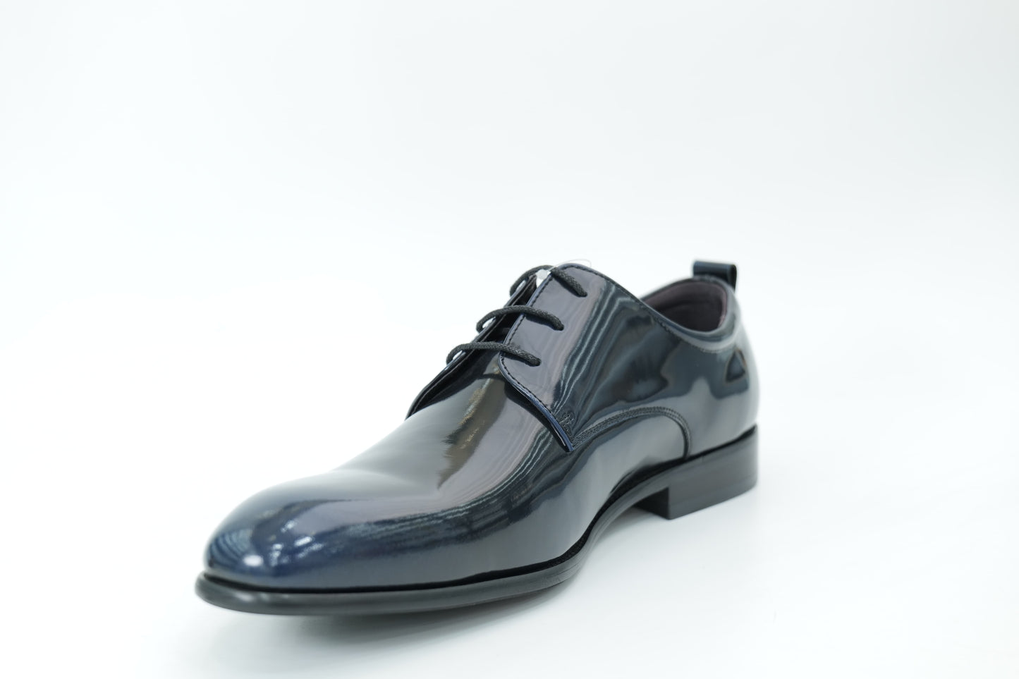 Derby shoes
