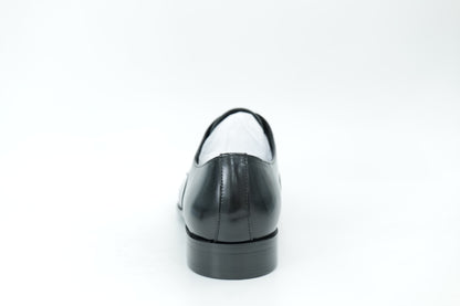 Derby shoes
