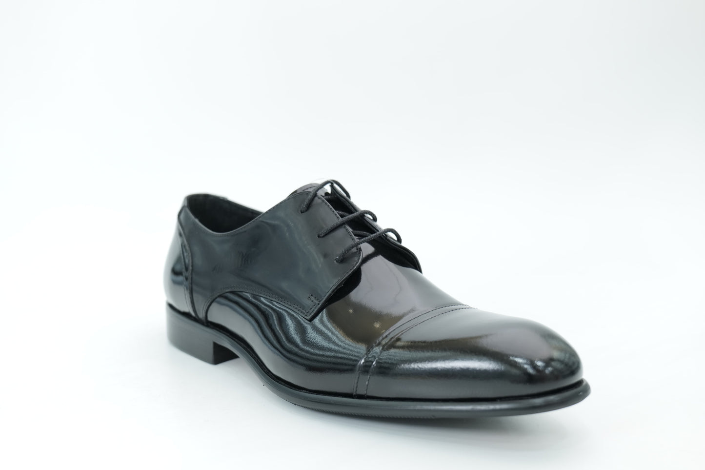 Derby shoes