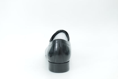 Derby shoes