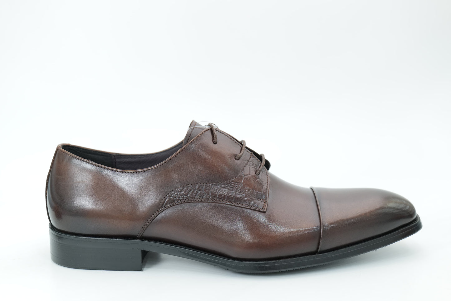 Derby shoes