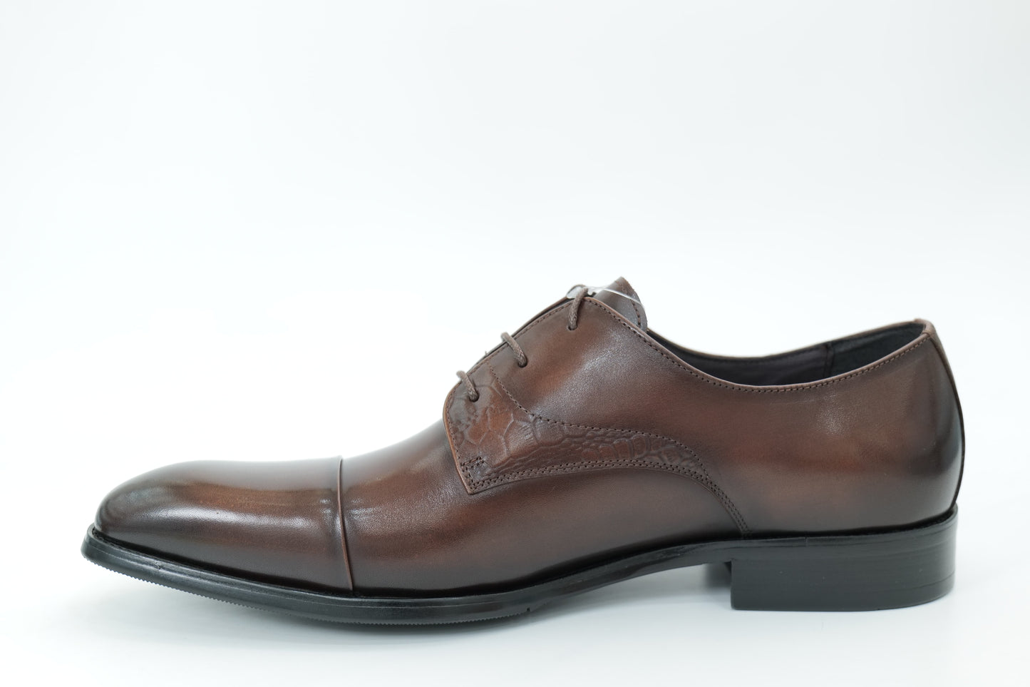 Derby shoes