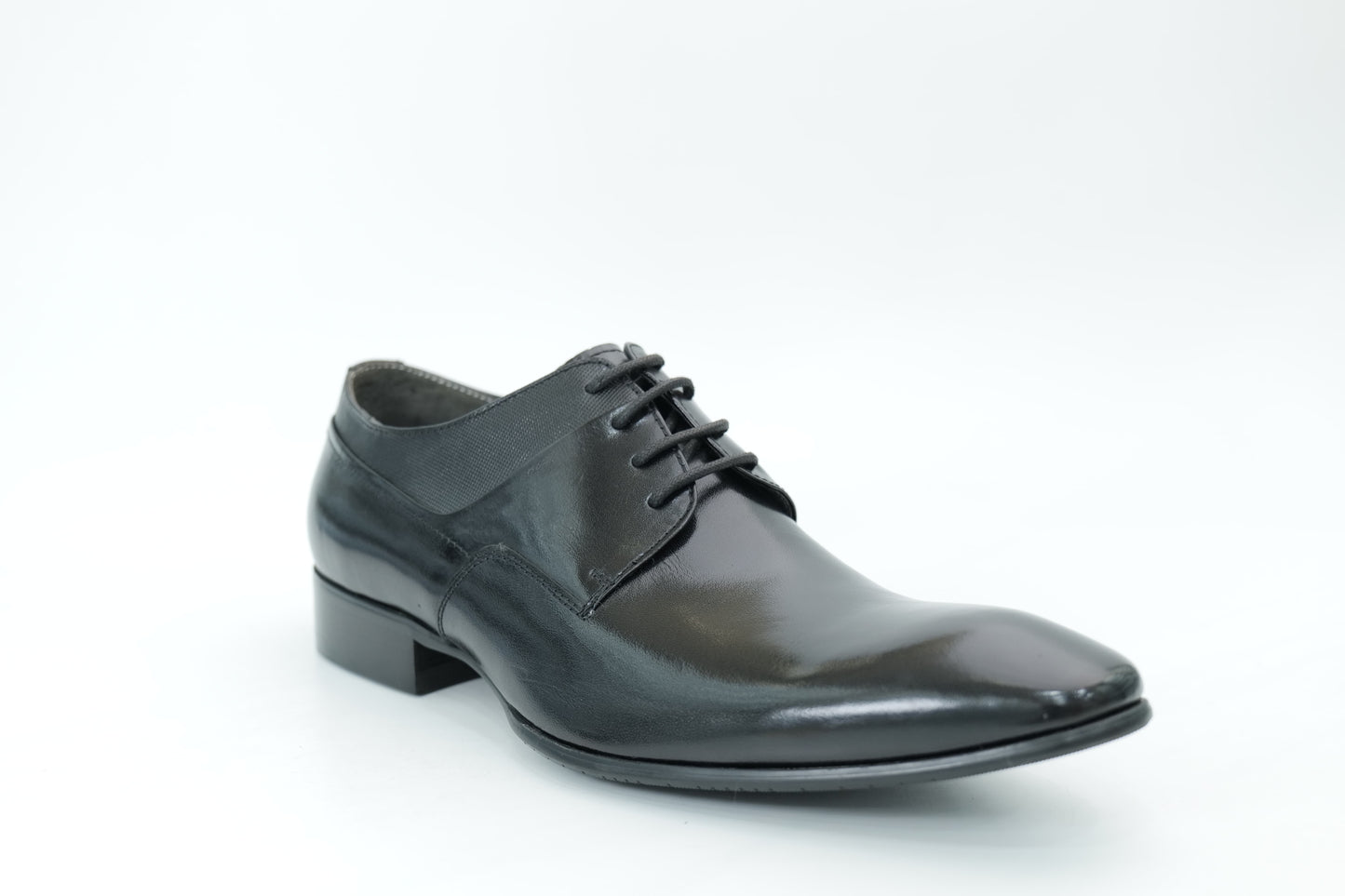 Derby shoes