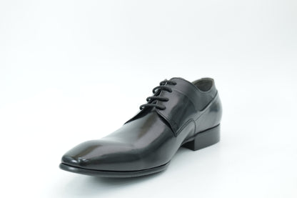 Derby shoes