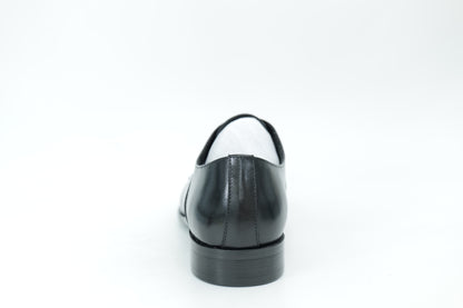 Derby shoes
