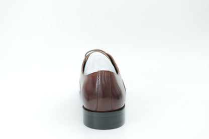 Derby shoes