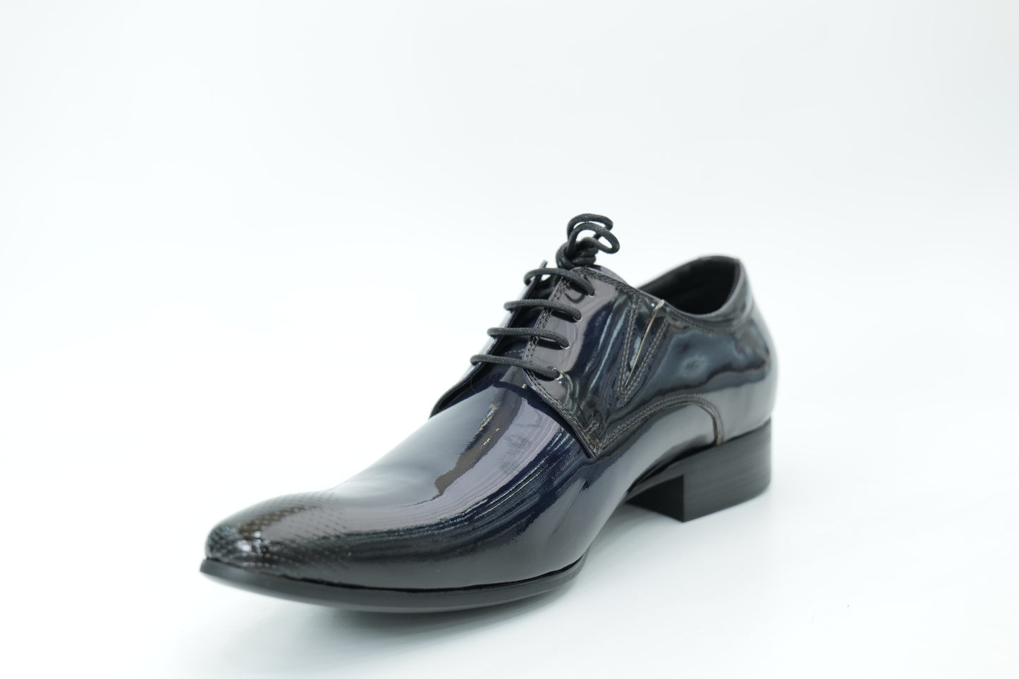 Derby shoes