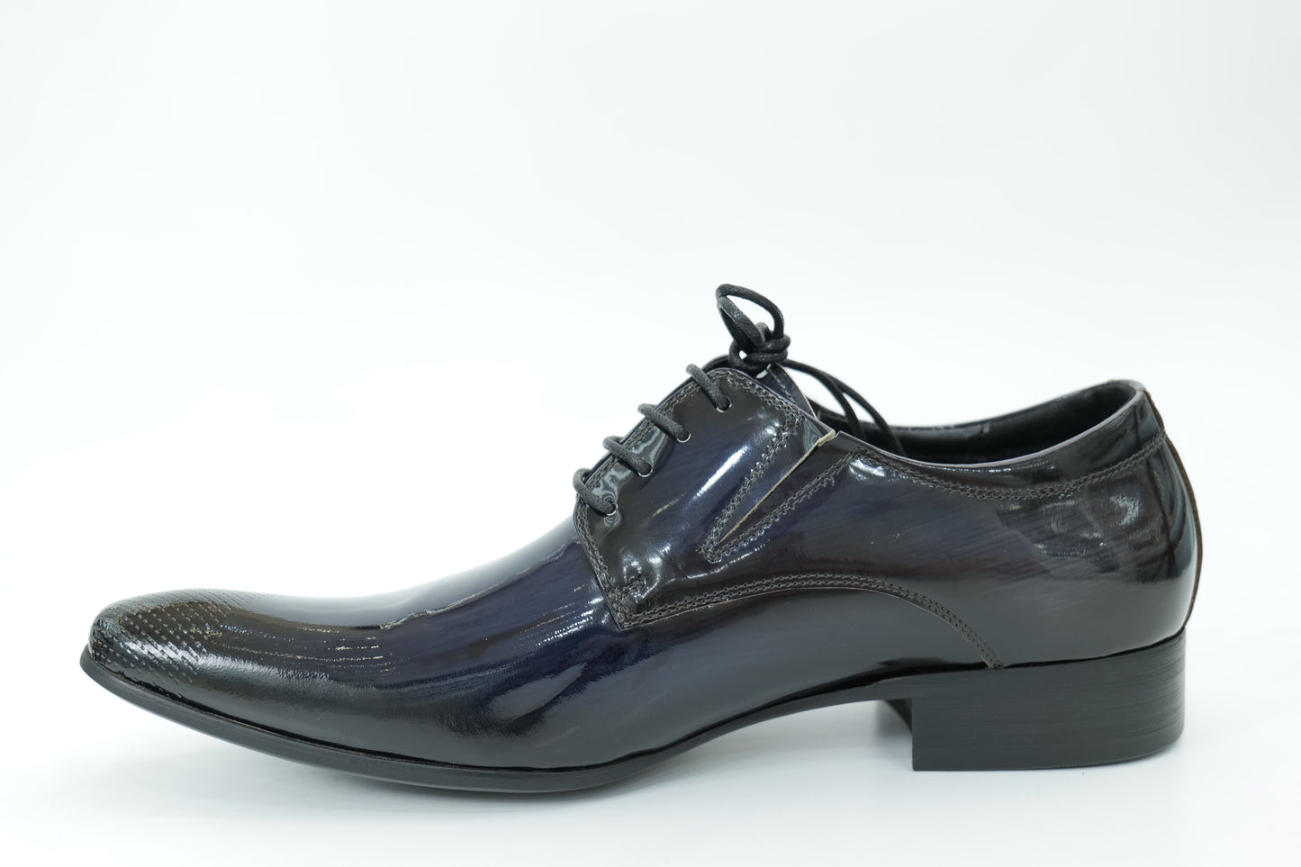 Derby shoes