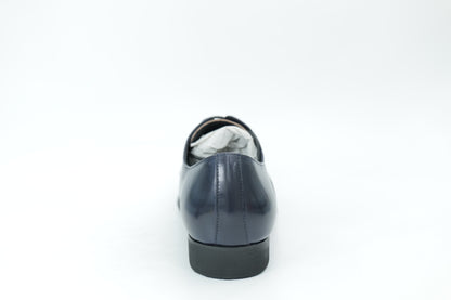 Derby shoes