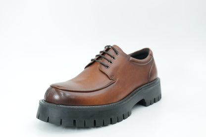 Platform shoes
