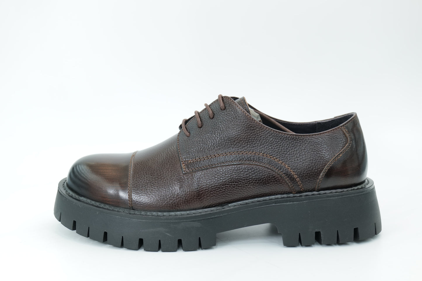 Platform shoes