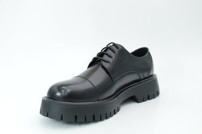 Platform shoes