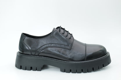Platform shoes