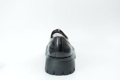 Platform shoes