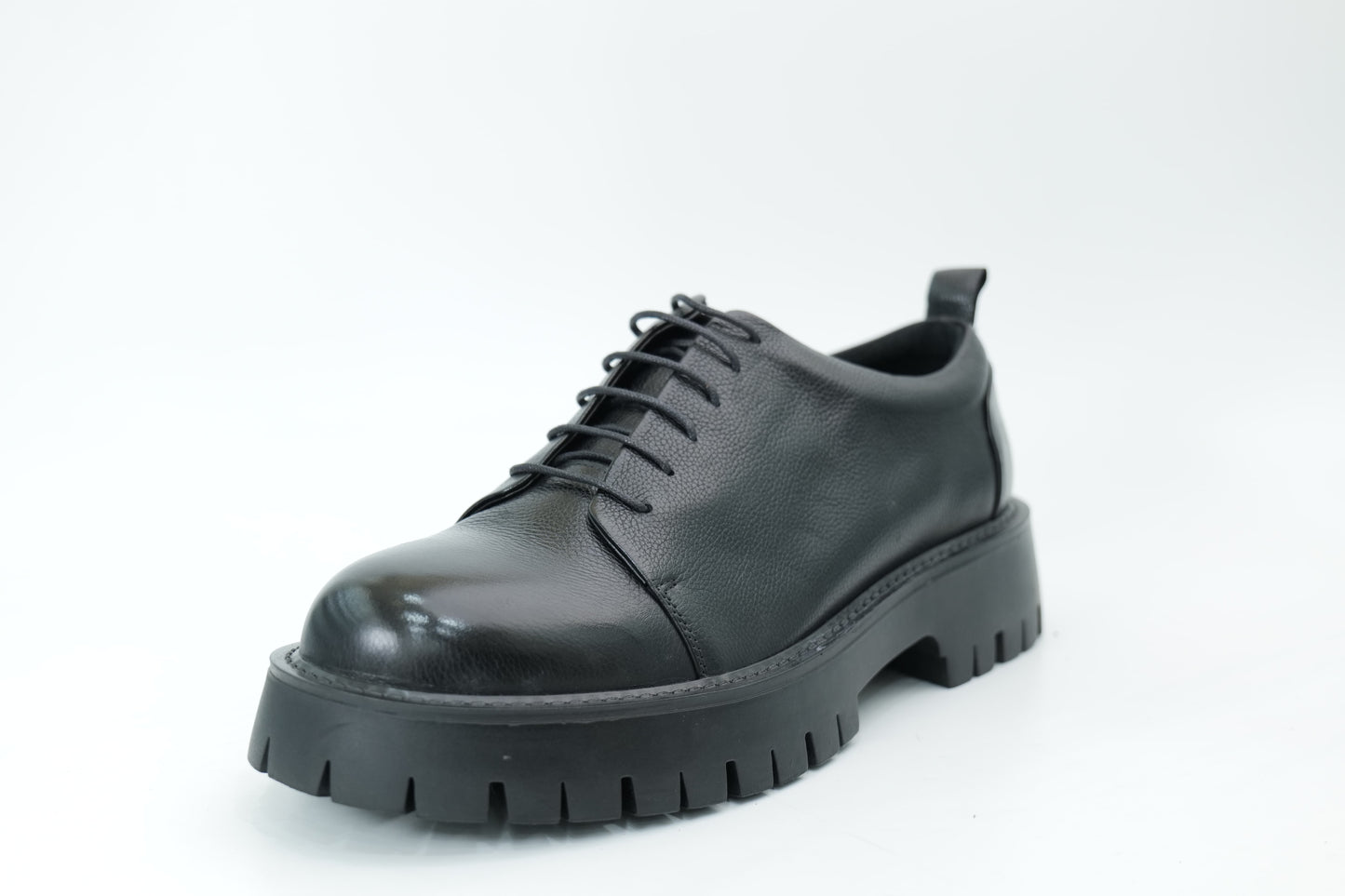 Platform shoes