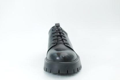 Platform shoes