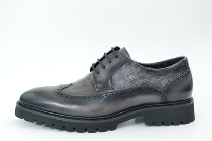Platform shoes
