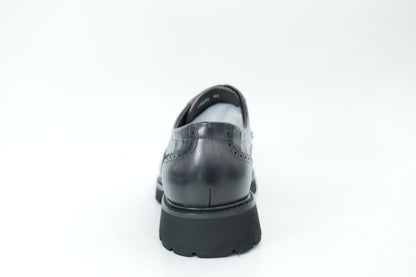 Platform shoes