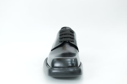 Platform shoes
