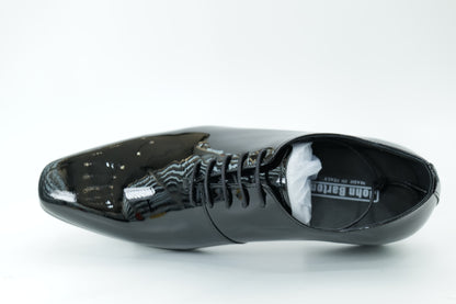 Oxford shoes