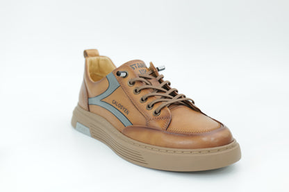 Casual sneakers