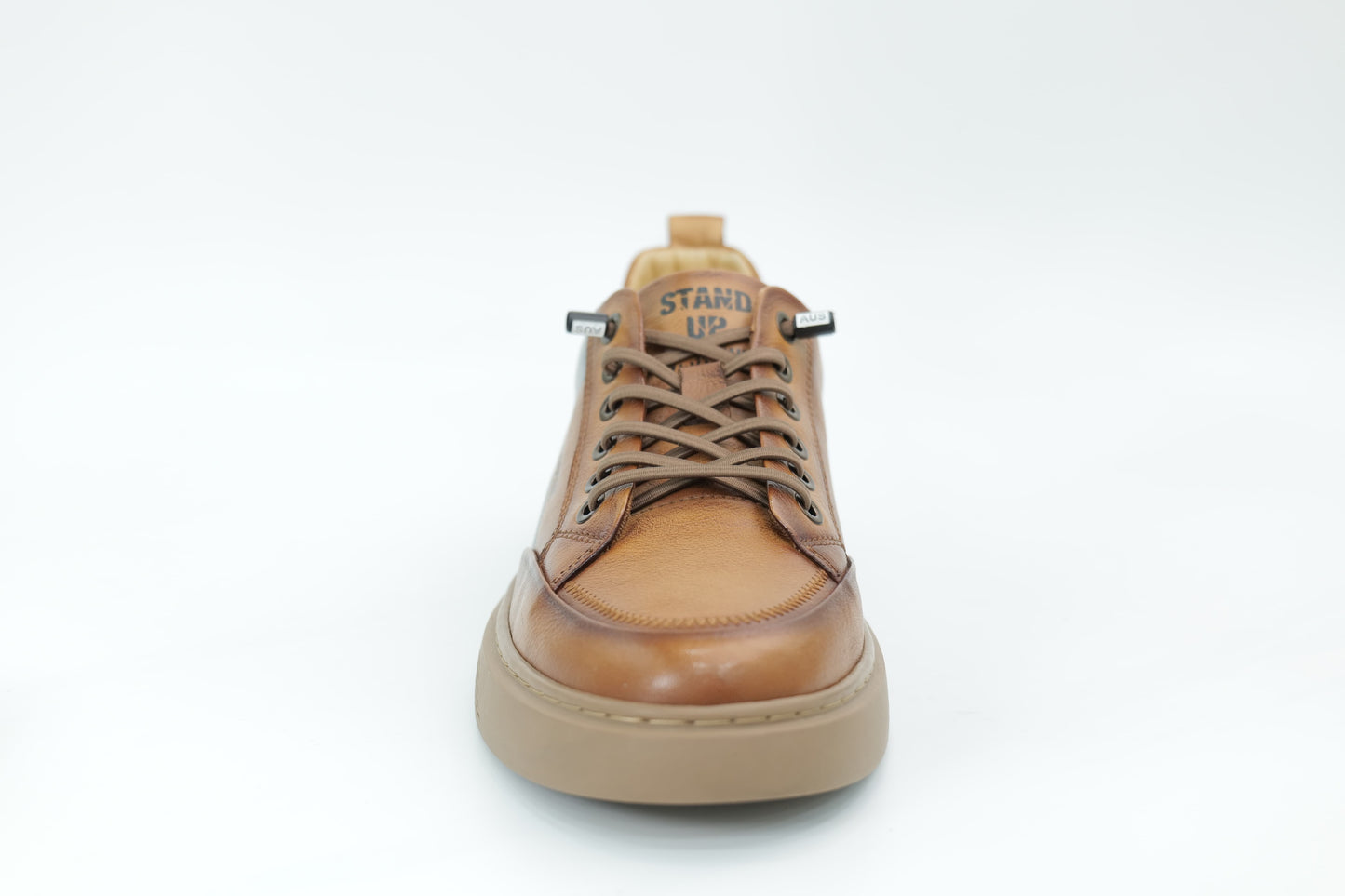 Casual sneakers