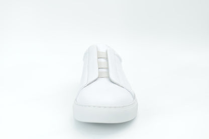 Casual sneakers