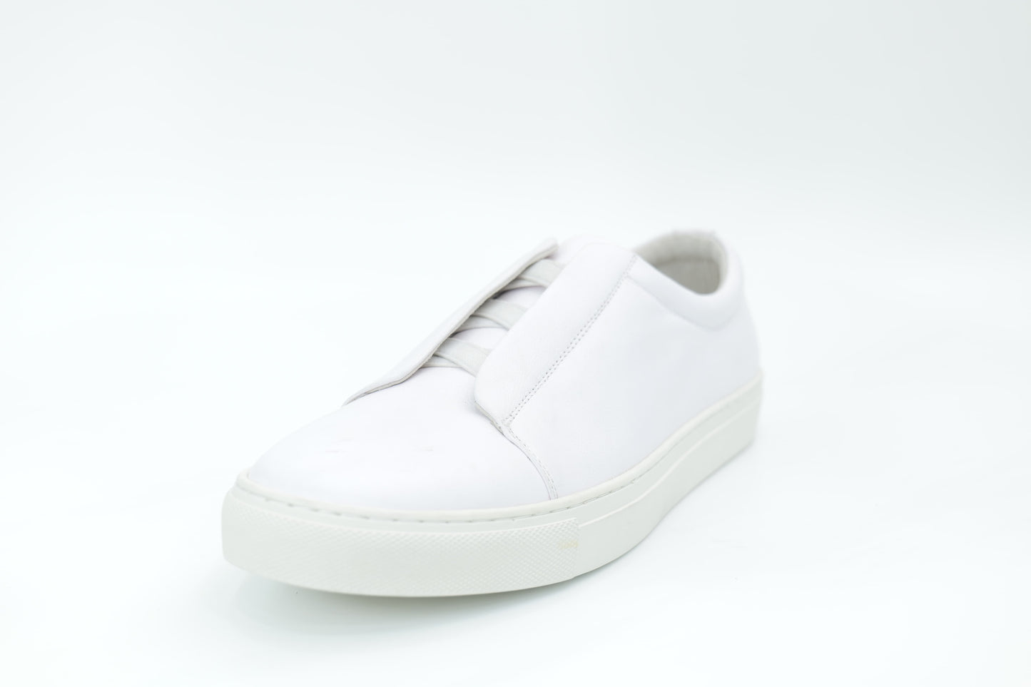 Casual sneakers