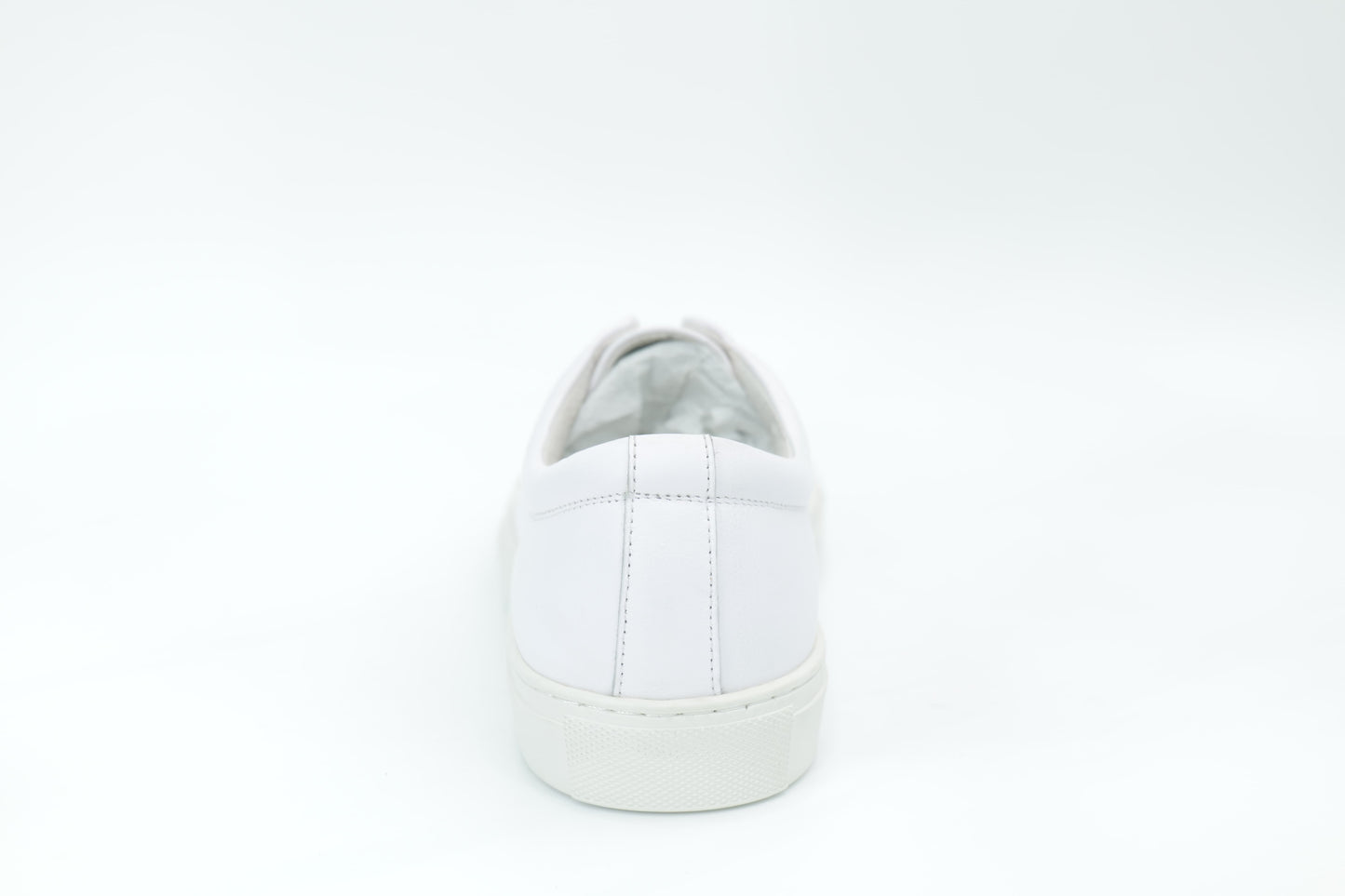 Casual sneakers