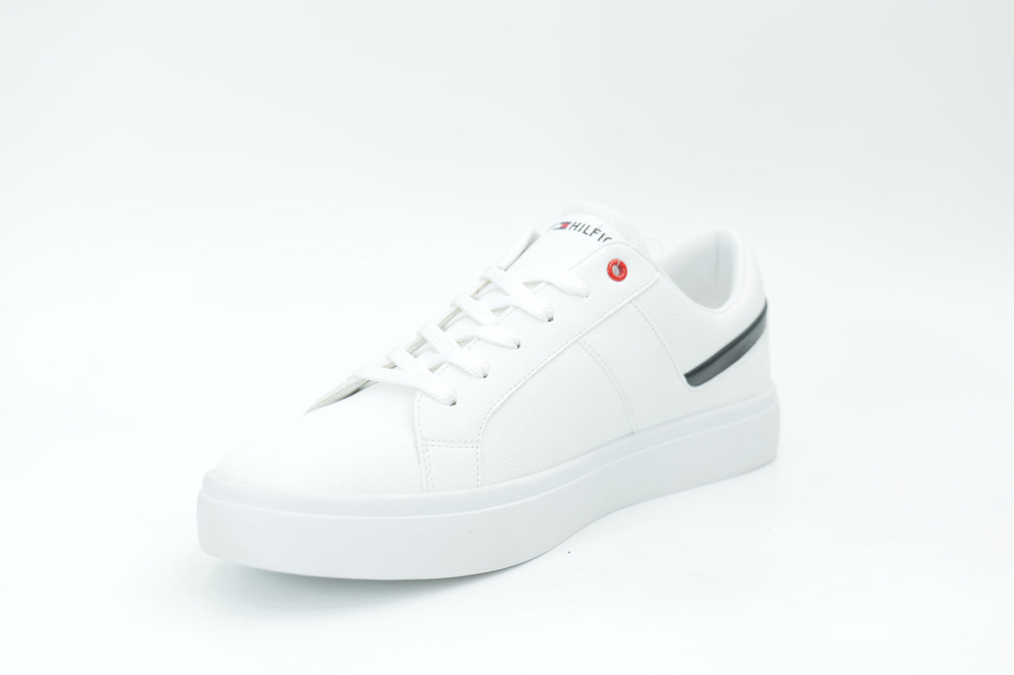 Casual sneakers
