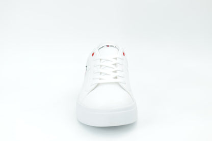 Casual sneakers