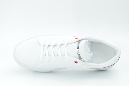 Casual sneakers
