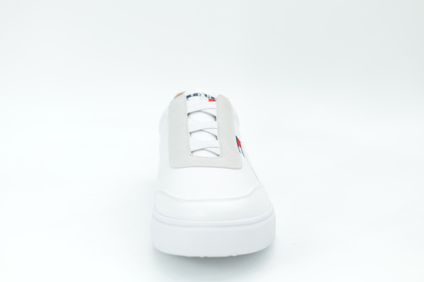 Casual sneakers