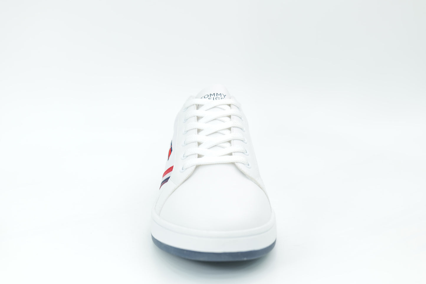 Casual sneakers
